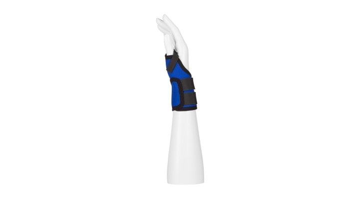 Overall view of the Ottobock Thumboform Long thumb brace