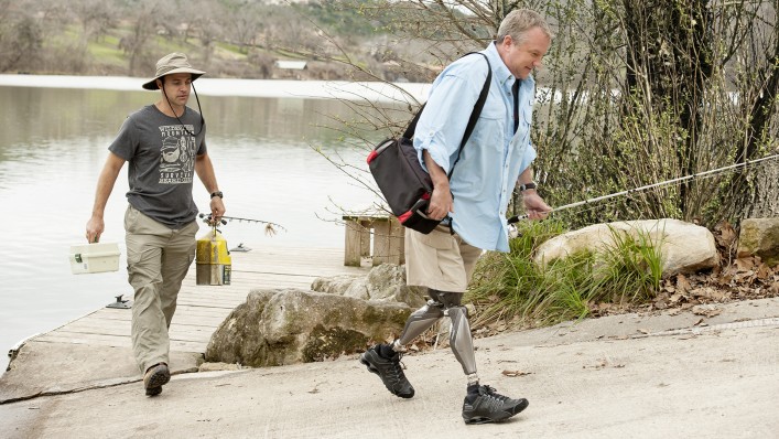 Aaron, a bilateral amputee and Genium user, is able to walk up a ramp easily thanks to the unique technology.