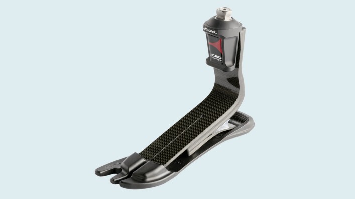 Triton is a dynamic carbon fibre prosthetic foot that is suitable for everyday life and recreational sports.